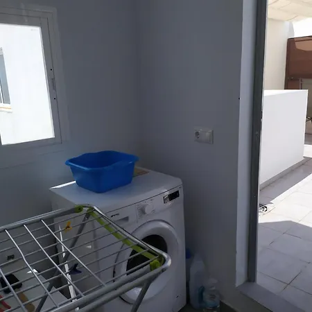 Apartamento Azotea Vistas A 5m De La Playa. Recién Restaurado
